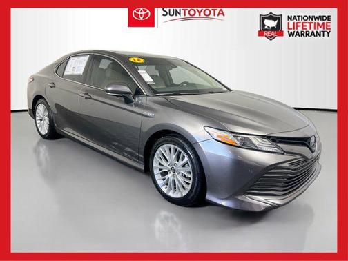 2018 Toyota Camry Hybrid XLE