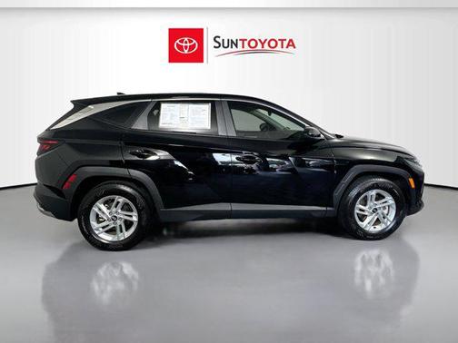 2025 Hyundai TUCSON SE