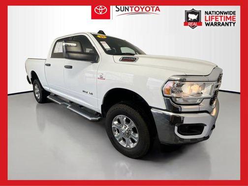 2023 RAM 2500 Big Horn Crew Cab 4x4 6'4' Box