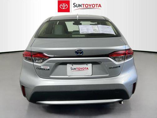 2021 Toyota Corolla Hybrid SE