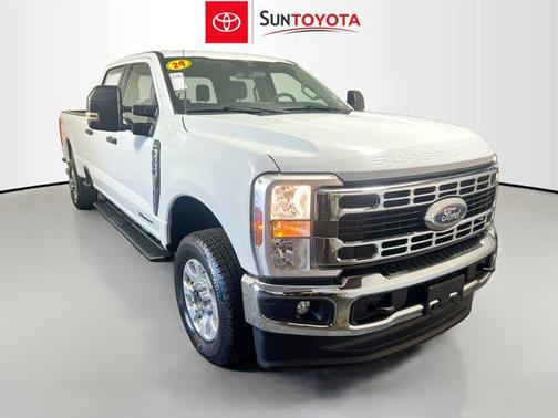 2024 Ford F-350 XLT