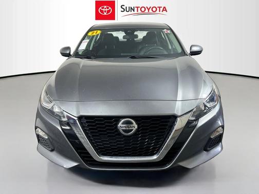 Gun Metallic 2021 Nissan Altima S FWD