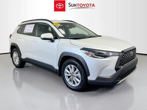 2024 Toyota Corolla Cross LE