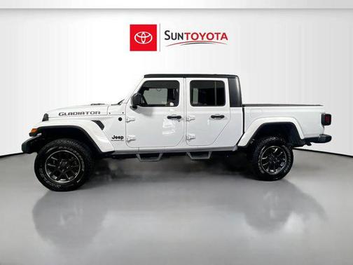2020 Jeep Gladiator Altitude 4X4