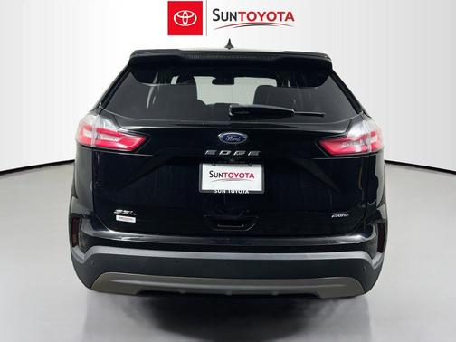 AGATE BLACK METALLIC 2022 Ford Edge SEL