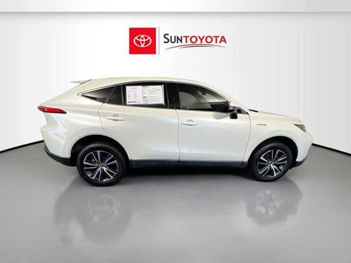 2021 Toyota Venza LE