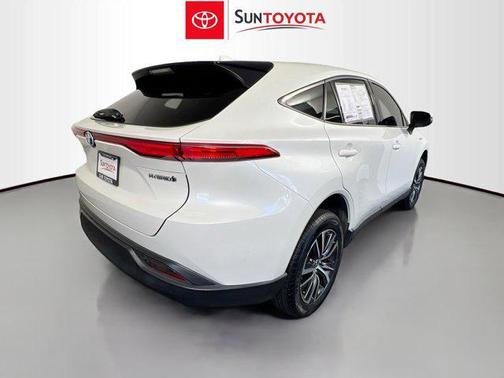 2021 Toyota Venza LE