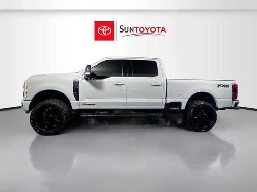 AVALANCHE 2025 Ford F-250 Lariat