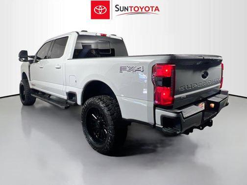 AVALANCHE 2025 Ford F-250 Lariat