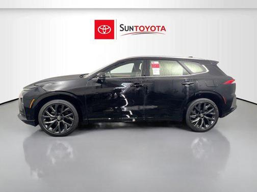 2025 Toyota Crown Signia Limited