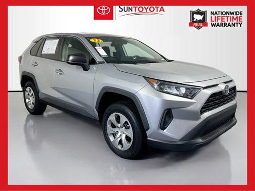 2022 Toyota RAV4 LE
