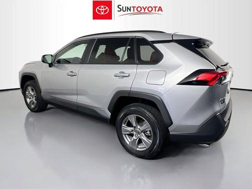Silver Sky Metallic 2025 Toyota RAV4 Hybrid SE