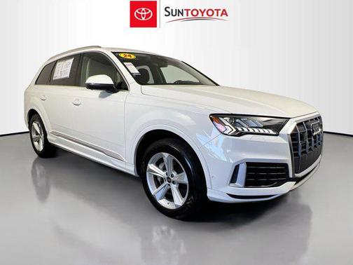 Carrara White 2024 Audi Q7 45 Premium Plus