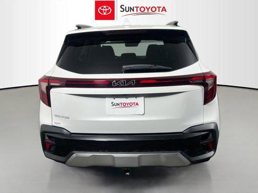 2024 Kia Seltos EX