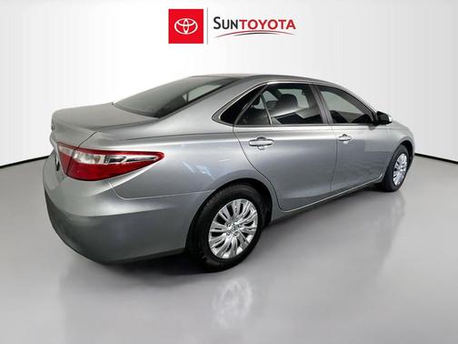Celestial Silver Metallic 2015 Toyota Camry LE