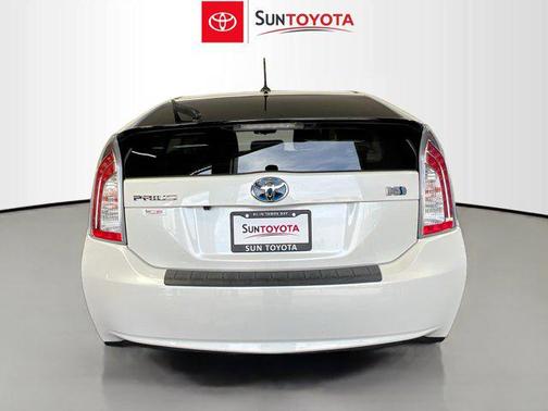 2015 Toyota Prius Three