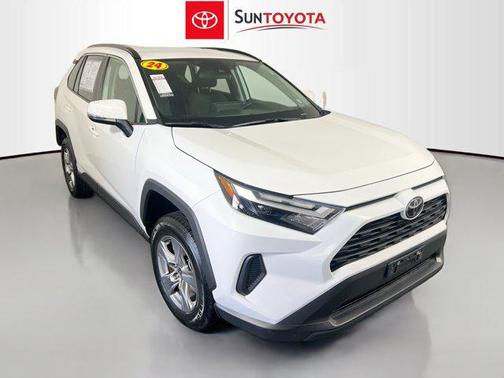 2024 Toyota RAV4 XLE