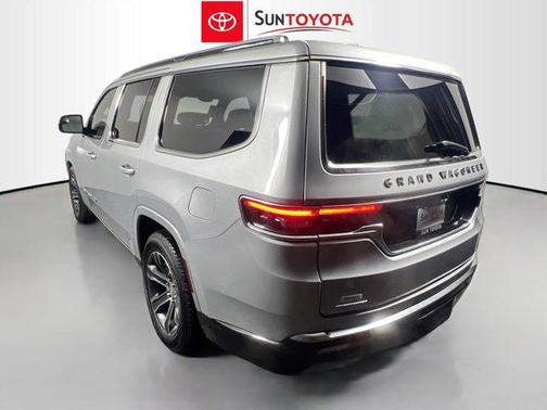 2023 Jeep Grand Wagoneer 4x4