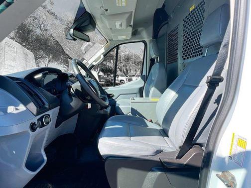 2018 Ford Transit-250 Base
