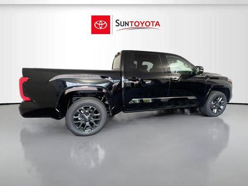 2025 Toyota Tundra Hybrid Platinum
