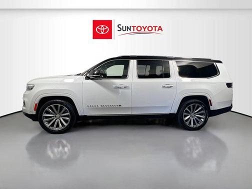 Bright White Clearcoat 2023 Jeep Grand Wagoneer L Series II 4x4