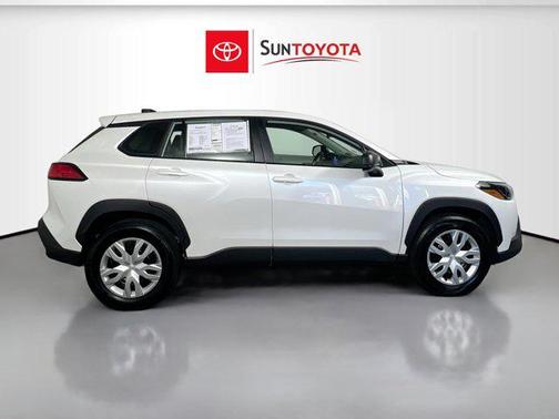 Wind Chill Pearl 2025 Toyota Corolla Cross L