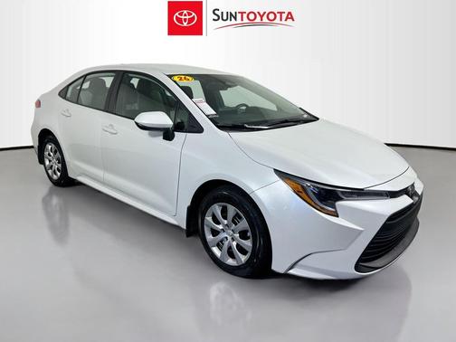 Pearl 2026 Toyota Corolla LE