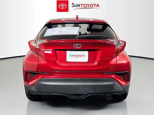 2020 Toyota C-HR LE