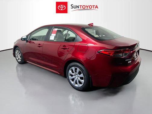 Ruby Flare Pearl 2026 Toyota Corolla LE