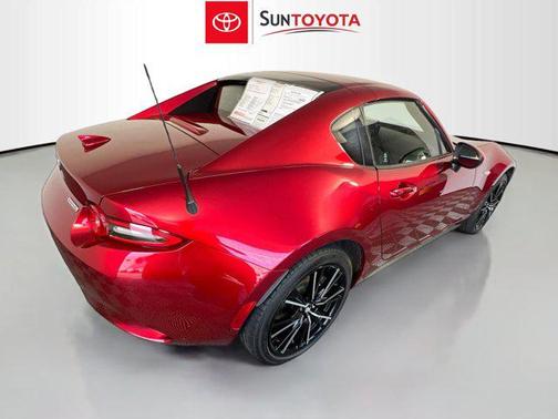 2024 Mazda MX-5 Miata RF Grand Touring