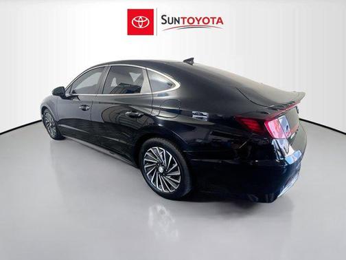 2023 Hyundai SONATA Hybrid Limited