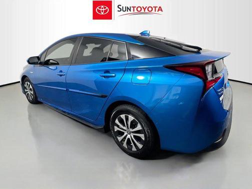 2022 Toyota Prius XLE