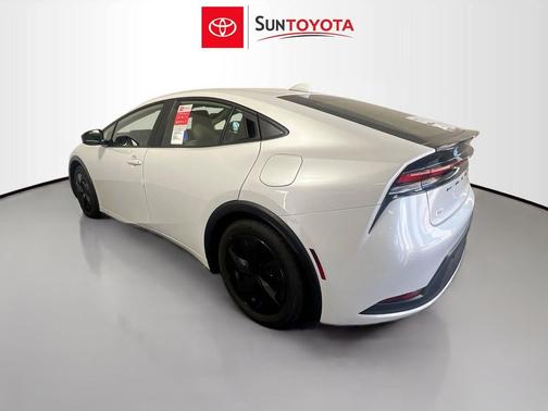 Wind Chill Pearl 2025 Toyota Prius LE