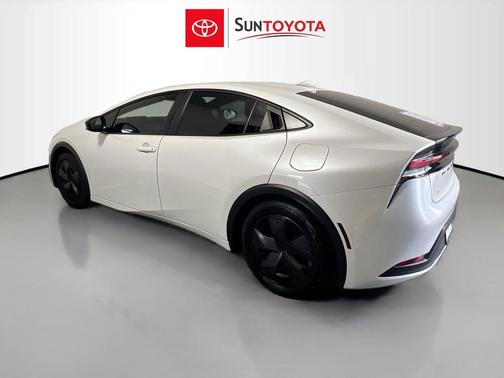 Wind Chill Pearl 2025 Toyota Prius LE
