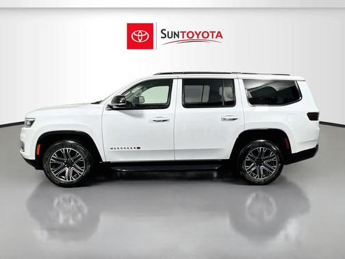 Bright White Clearcoat 2024 Jeep Wagoneer Series II 4x2