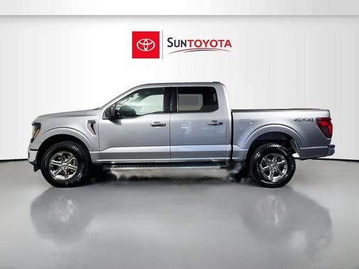 Iconic Silver Metallic 2025 Ford F-150 XLT