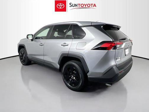 Silver Sky Metallic 2022 Toyota RAV4 LE