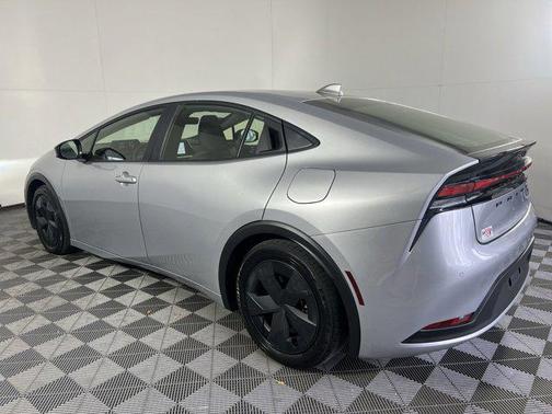 Cutting Edge 2023 Toyota Prius LE