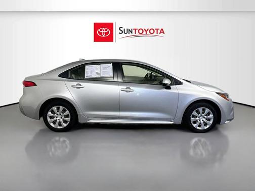 Classic Silver Metallic 2022 Toyota Corolla LE