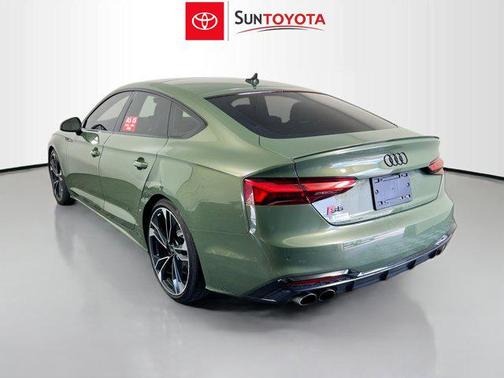 District Green Metallic 2022 Audi S5 Premium Plus TFSI quattro Tiptronic