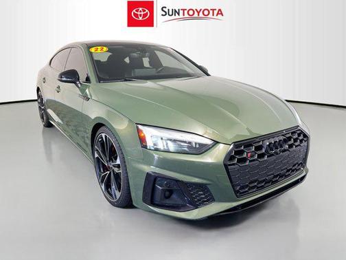 District Green Metallic 2022 Audi S5 Premium Plus TFSI quattro Tiptronic