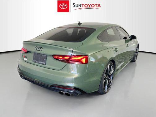 District Green Metallic 2022 Audi S5 Premium Plus TFSI quattro Tiptronic