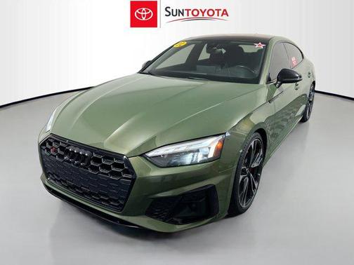 District Green Metallic 2022 Audi S5 Premium Plus TFSI quattro Tiptronic