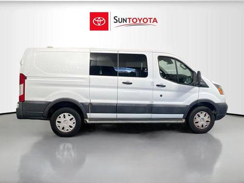 2017 Ford Transit-250 Base