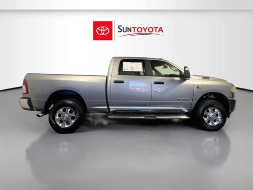 2023 RAM 3500 Big Horn Crew Cab 4x4 6'4' Box