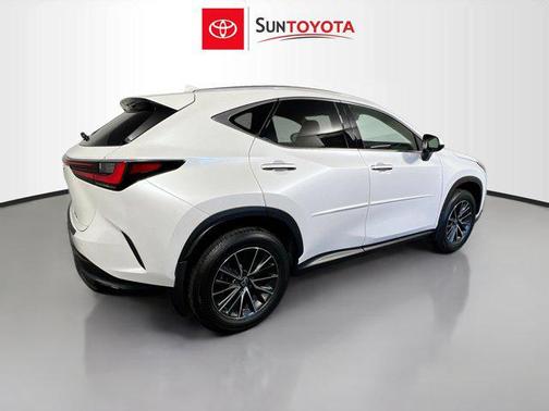 2025 Lexus NX 250 Premium