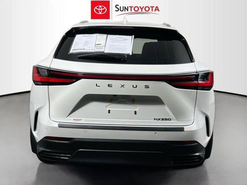 2025 Lexus NX 250 Premium