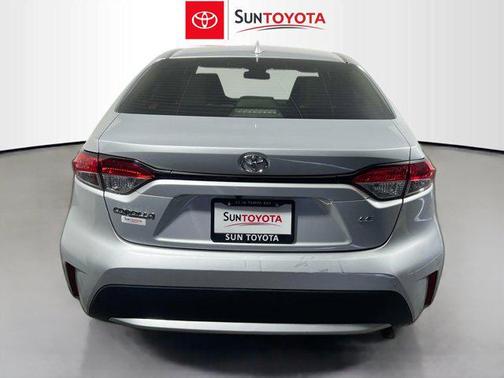 Classic Silver Metallic 2022 Toyota Corolla LE