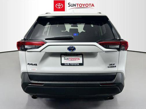 2023 Toyota RAV4 Hybrid XLE Premium