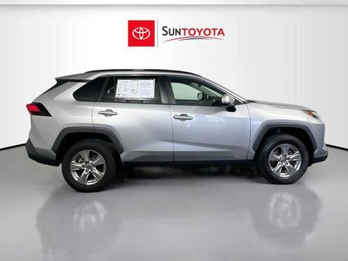 Silver Sky Metallic 2022 Toyota RAV4 XLE